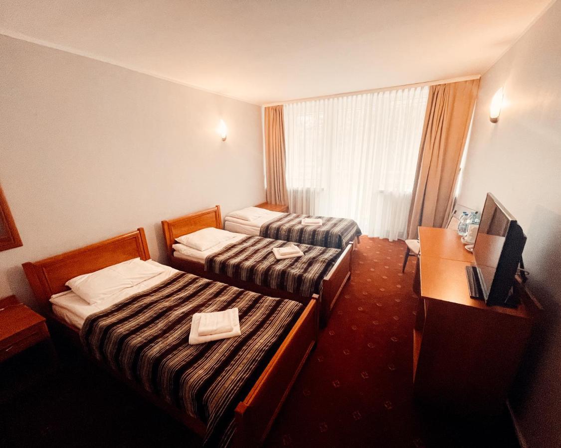 Promenada Zegrze Hotel Białobrzegi Buitenkant foto